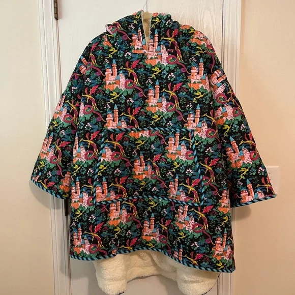 Printfresh Quilted Sherpa Poncho - Picture 2 of 8